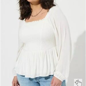 Torrid White Rayon Slub Smocked Bodice Long Sleeve Crop Blouse Size 1
